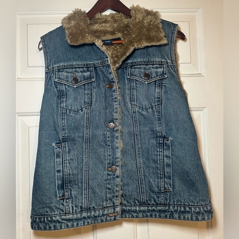 Gap Y2K Vintage Vest Women's L Denim Faux Fur Lined‎ Blue Jacket.